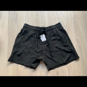 YoungLA Bodybuilding shorts size M, new with tags!